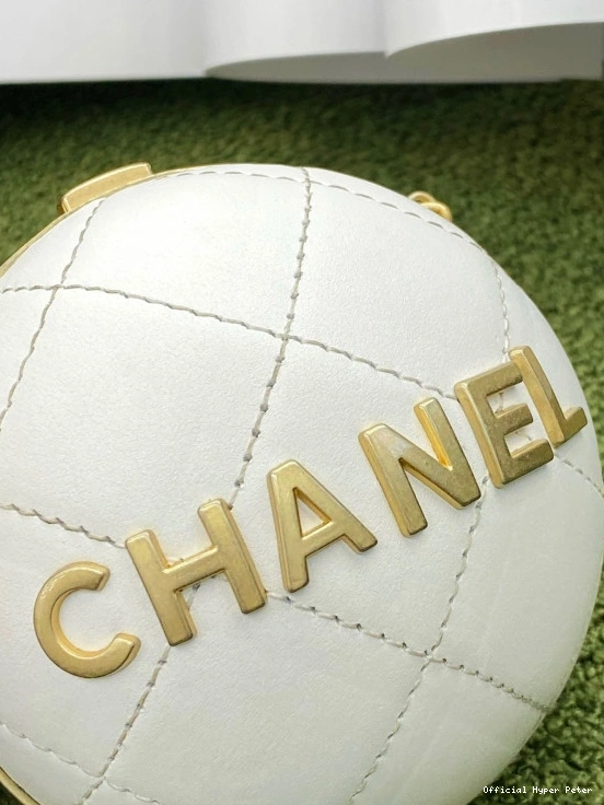 HyperPeter SPHERE MINAUDIERE CHANEL 0717